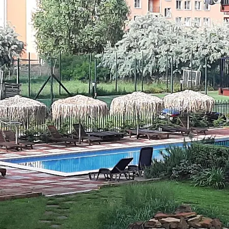 Sunny View Central Hotel de apartamente